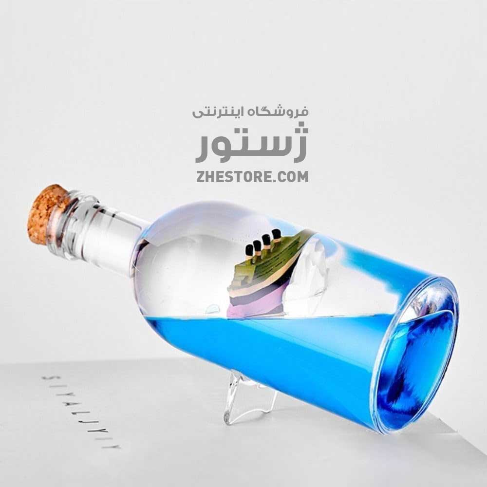کشتی تایتانیک شناور در بطری